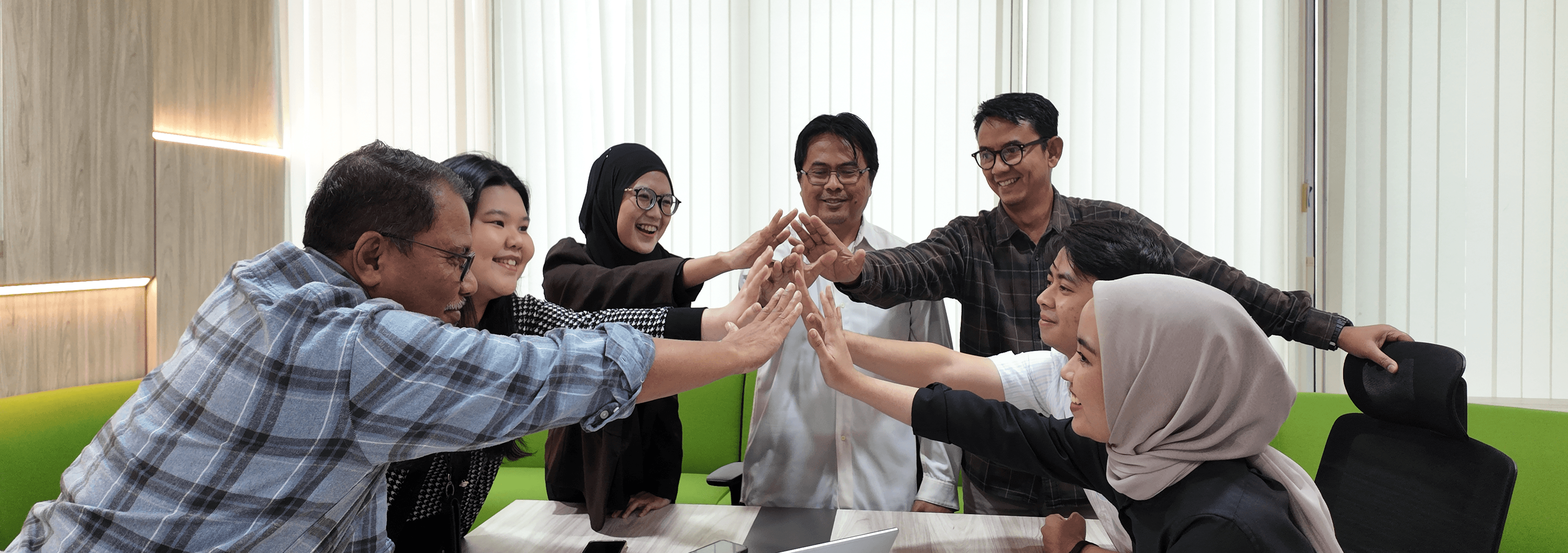 Together at Decorient